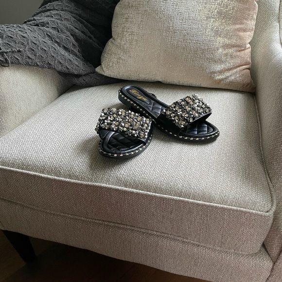 NWOT Sparkle Chunky Sequin & Rhinestone Sandals - Picture 4 of 9